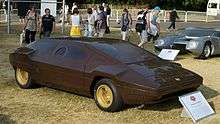 Side view of the Lancia Sibilo concept car