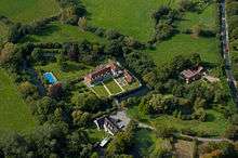 An aerial photograph of Horselunges Manor