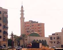 Large mosque with tall minaret