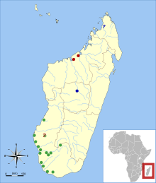 Map of Madagascar, off the southeast coast of Africa, with two red dots in the north of the island, one blue dot near the middle, and fifteen green dots in the southwest and west parts of the island. There is also one blue question mark in the extreme northwest and a red question mark in the southwest.